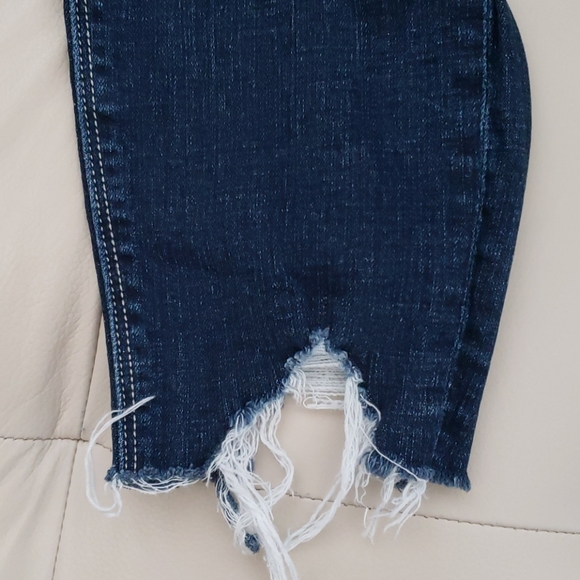 Jeans - Picture 3 of 6